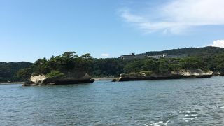 遊覧船でクルージング