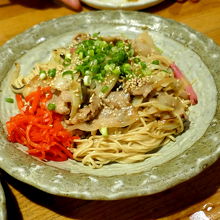 とんこつ焼きラーメン　460円