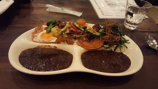 ここのカレーはユニークです。