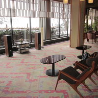 ロビーに設置されたリスニングルーム