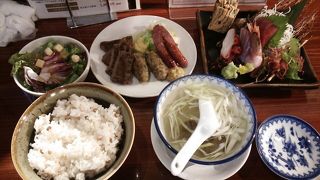 牛たん・海鮮刺身Ｗ定食～肉も魚も食べたいよくぱりな方に特にお勧めかも…～
