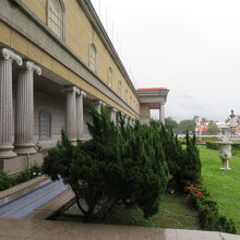 大きなお店です