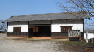 岐阜県指定史跡になっている知新館