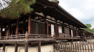 間近に見たいならば西室