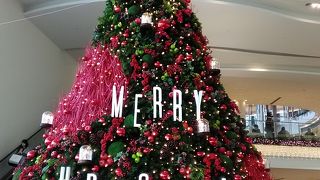 ららぽーとより高級感