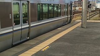 2017年10月８日の篠山口15時12分発丹波路快速大阪行き