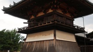 最古の袴腰付き鐘楼