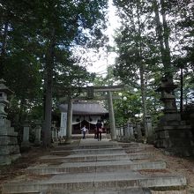 白根神社