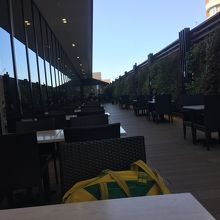フードコートテラス