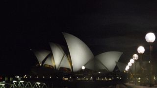 必見の観光スポット