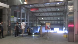 ０時頃になると検査が厳しくなります