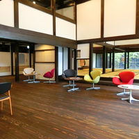 ロビーラウンジ