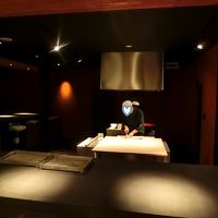 お食事はオープンキッチンで