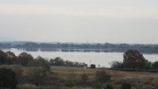 広大な湿地は3エリアに分かれていて、その一部が谷中湖と言う貯水池になっています