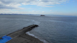 とんがっています