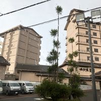 左側がはなれ風香