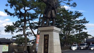 松江城山公園の中