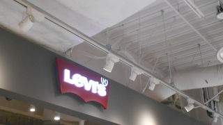 京都ヨドバシにあるジーンズショップです