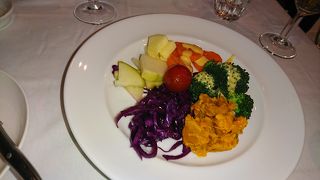 こじんまり気さくなフランス料理店