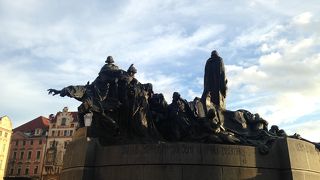 旧市街広場にある