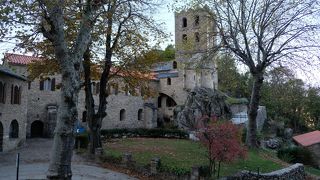 この修道院はカタルーニャの象徴