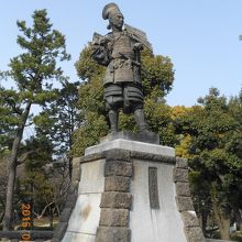 若くてカッコいい信長公