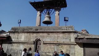 カトマンズのより大きい？