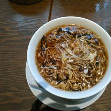 サンラータン麺セット(1556円税別)です