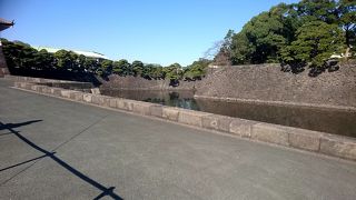 宮内庁の出入り口