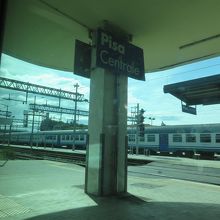 ピサ駅ホーム