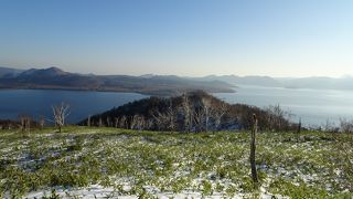 屈斜路湖を一望