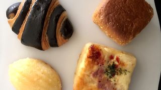 おしゃれなパン屋さん