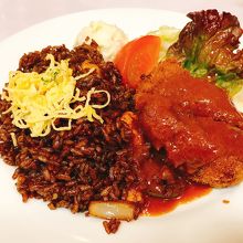 えびめしとメンチカツのセット