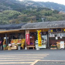 市場に八百屋あり