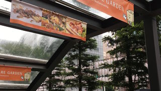 東京スクエアガーデン 