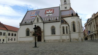 美しい建物で観光のベスト5に入ると思います