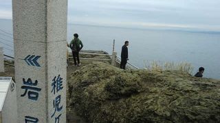江ノ島の岩場