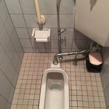 トイレは和式