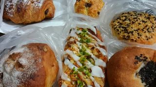 アットホームなパン屋さん