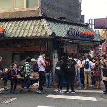 地元Bグルに長蛇の列