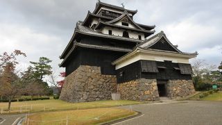天守閣をの階段を登りました