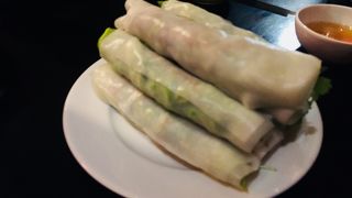 ハノイ駅近くのレストラン