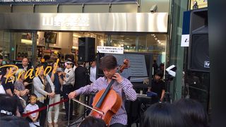 楽器のデパート