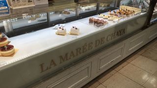 昔懐かしい上品なスワン