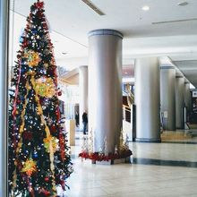 大ホール入り口のロビーです。