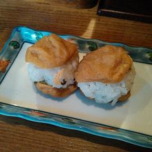 がんもいなり(90円)です。