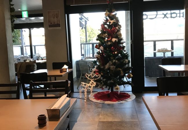 小町通りのおしゃれなカフェ