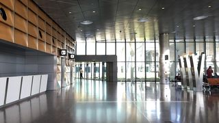 ハマド国際空港からドーハ市内へ公共交通機関バスを使って出る方法