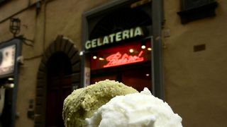 フィレンツェの有名ジェラテリア