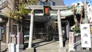 深川七福神の布袋尊が祀られています